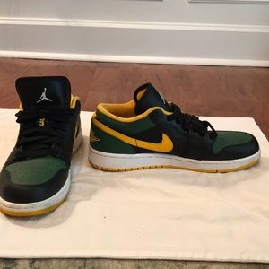 AIR JORDAN 1 RETRO LOW
